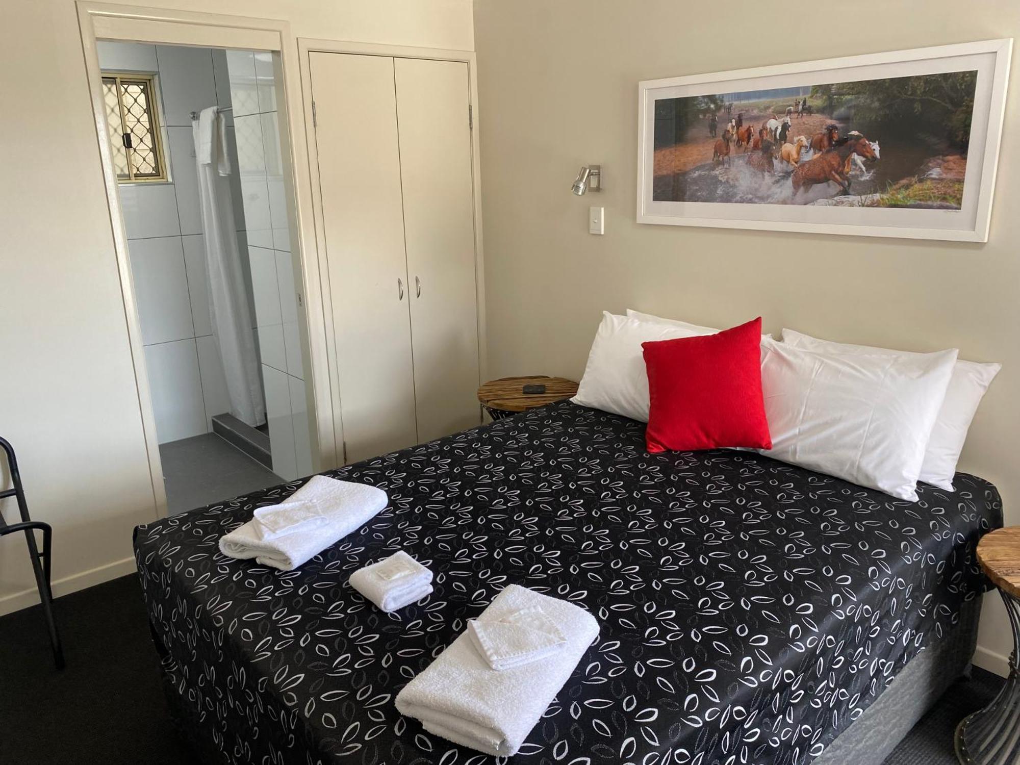 Citywalk Motor Inn Rockhampton Bagian luar foto